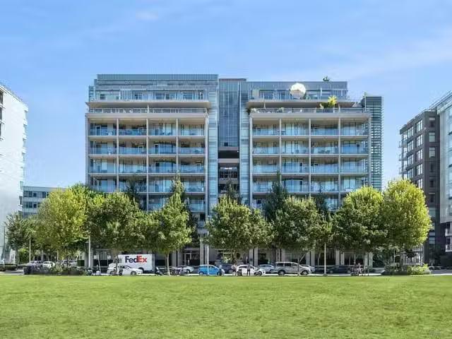 Just in! 3 BR Apartment for rent in Vancouver, Vancouver West.