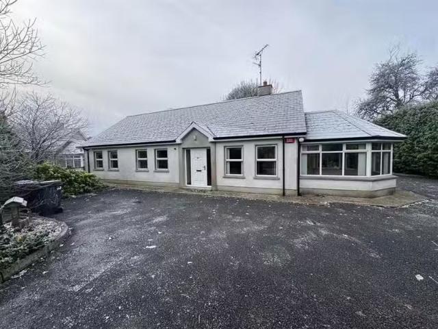Rental! 3 BR Cregganduff Road