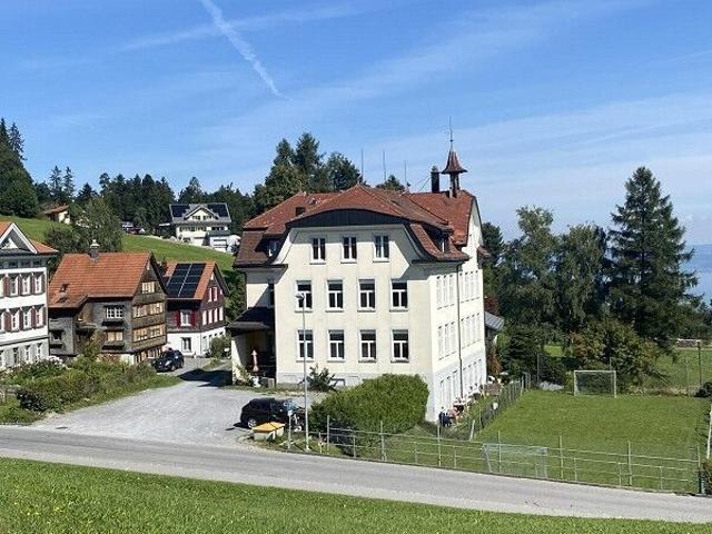 Charming 3 room loft with parking, Walzenhausen