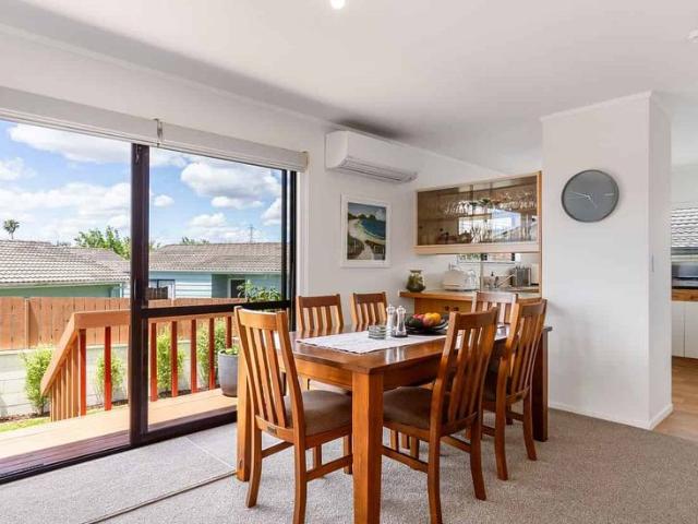 Charming 3BR Home in Mt Wellington