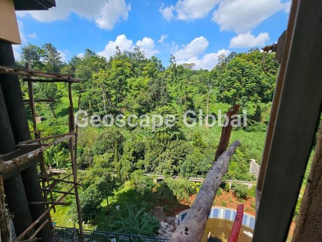 Charming three bedroom duplex apartment available for rent in Nyari
