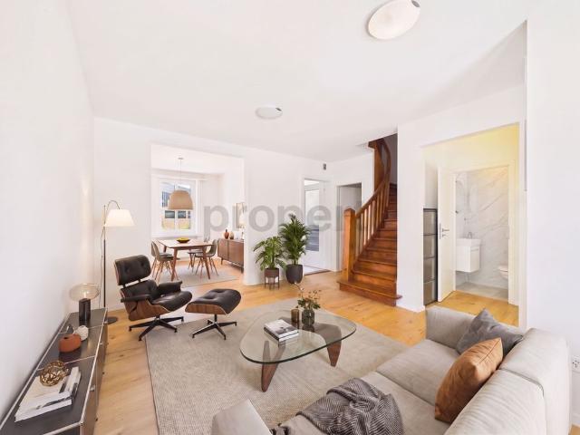 Charming townhouse in a quiet location with garden and private parking