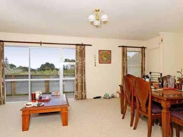 Charming Unit in Epsom – A Must See!
