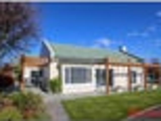 Charming Allenton Family Home with Sleepout