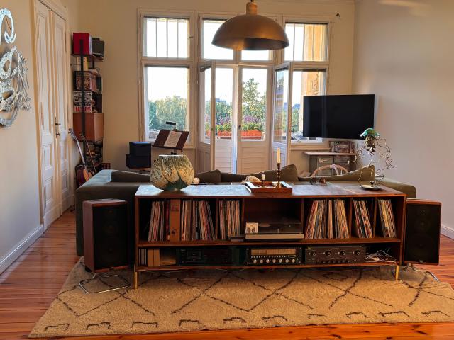 Charming and bright Period Apartment in Berlin Wilmersdorf