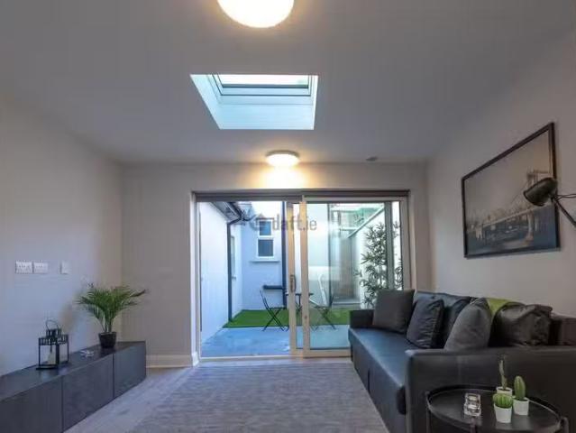 Deal! Apartment 1, 228 Harold'S Cross Road, Harold's Cross, D.