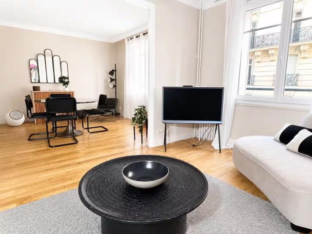 Charming apartment in the heart of Paris’s 17th arrondissement