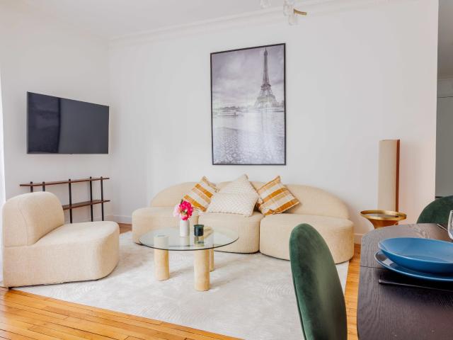 Charming apartment near Quais de Seine