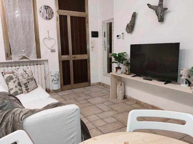 Charming Apartment near Sant'Orsola Hospital, Bologna Amsterdam Apartments for Rent