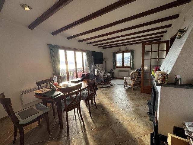 CHARMING AVEC JARDIN ET VUE LAC – PEACEFUL SETTING
