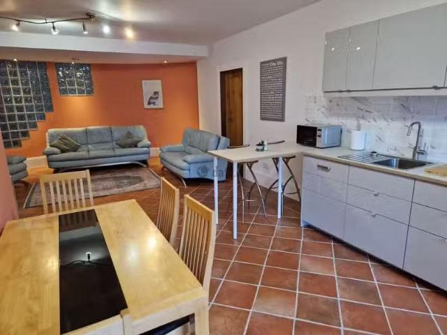 Cozy Ballyprecas, Bunclody, Enniscorthy, Millroad, Co. Wexford.