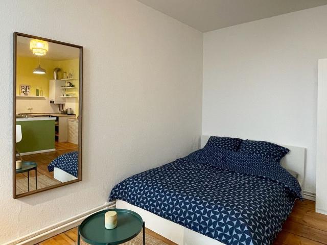 Charming & beautiful apartment in Tiergarten, Berlin Amsterdam Apartments for Rent