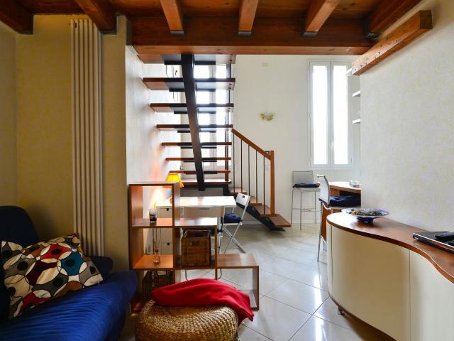 Charming Bologna Loft with Mezzanine, Bologna Amsterdam Apartments for Rent