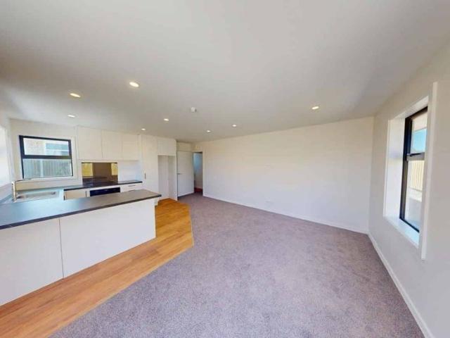 Charming brand new 3BR Home in Hampstead!