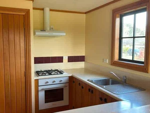 Charming Character Cottage Carterton