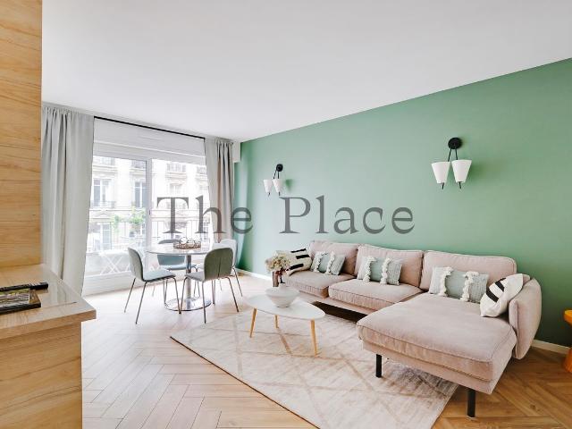 Charming contemporary 2BDR apartment with sunny balcony, Paris Amsterdam Apartments for Rent
