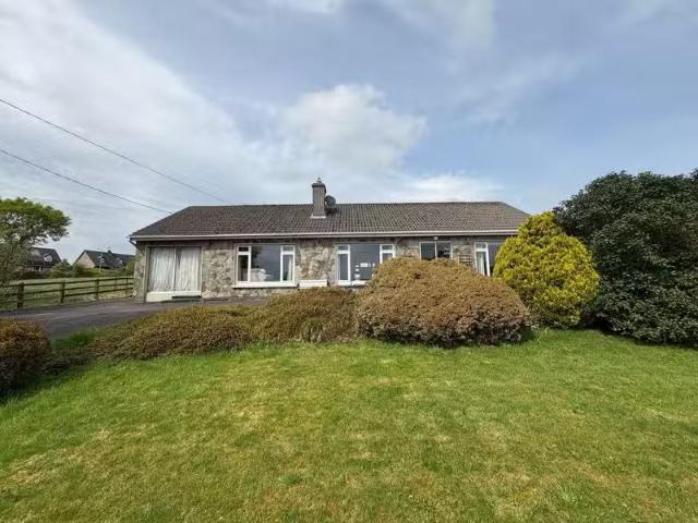 Charming Codrum, Macroom, Macroom, Co. Cork is for rent