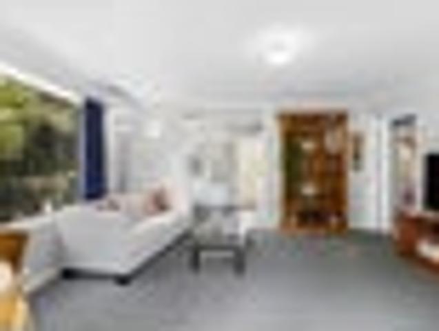 Charming, Cozy & Convenient