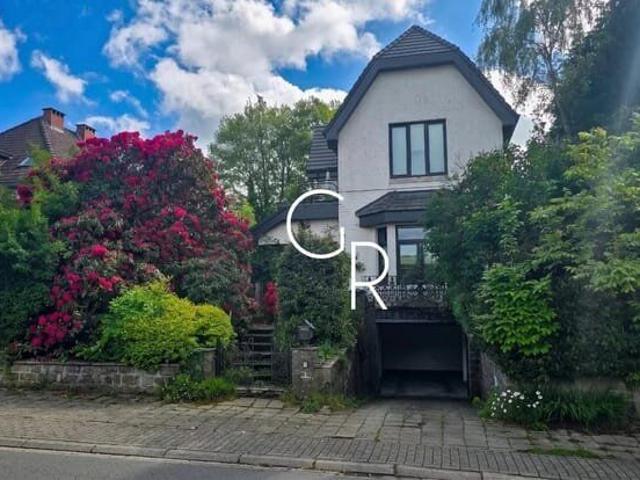 Charming detached villa – Sainte Anne neighbourhood, Rhode S