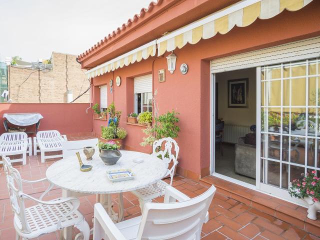Charming double bedroom in El Camp d'en Grassot i Gràcia Nova