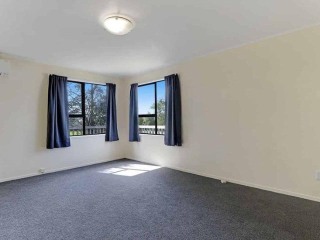 Charming Family Home in Henderson