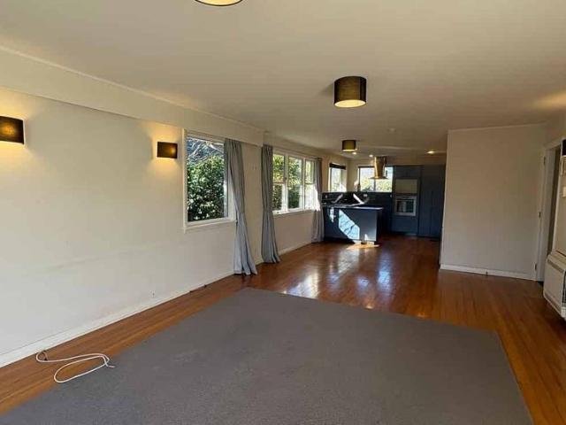 Charming Family Home in Hoon Hay