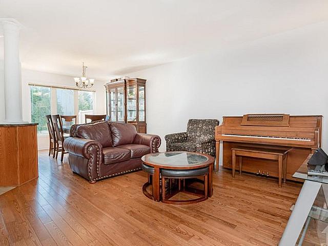 Charming Family Residence For Sale 1632 Henri Lauzon Street