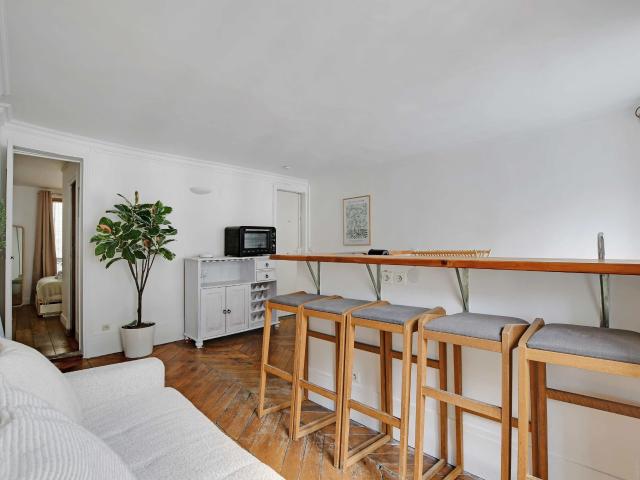 Charming flat Pigalle