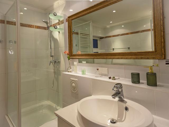 Charming, furnished 3.5 room garden apartment for rent in Lichterfelde West, Berlin Amsterdam Apartments for Rent