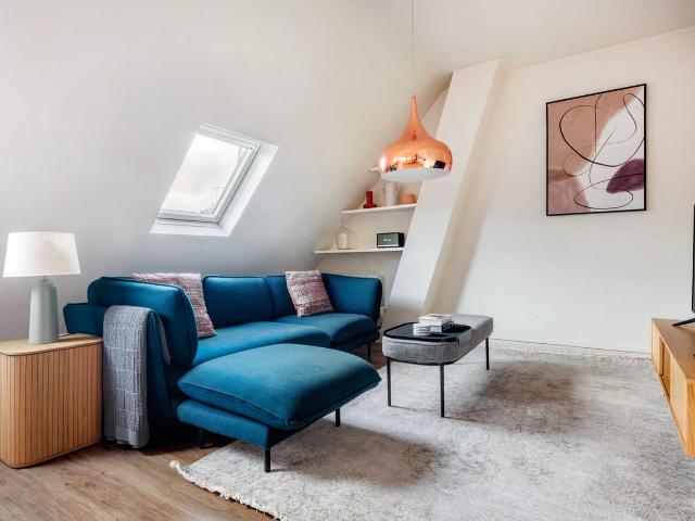 Charming Furnished 1 Bedroom Apartment in Paris, Paris Amsterdam Apartments for Rent