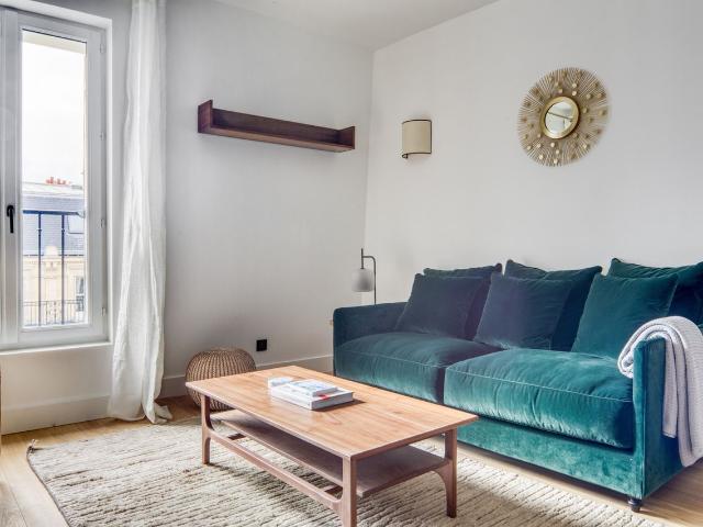 Charming Furnished Apartment in the Heart of Paris, Paris Amsterdam Apartments for Rent