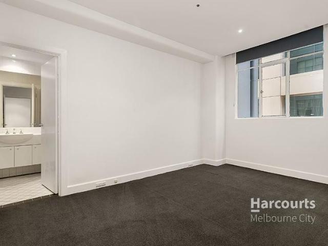Charming Henty House!