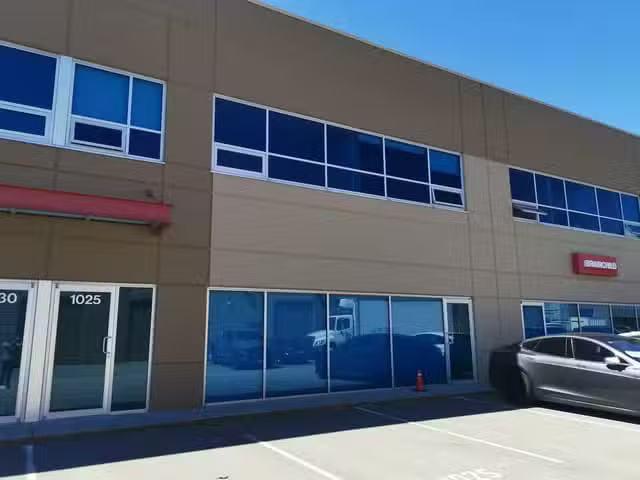Cozy Industrial for lease in Richmond, Richmond, 1025 2633 Sim.