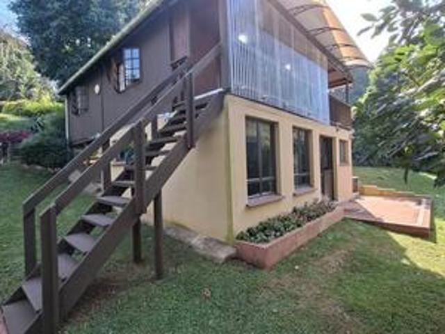 charming large 3 bed cottage in both.