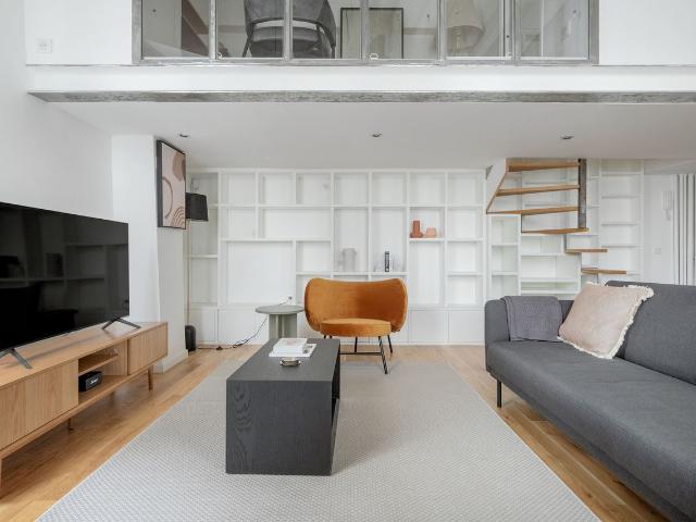 Charming Le Marais One Bedroom Apartment Awaits!, Paris Amsterdam Apartments for Rent