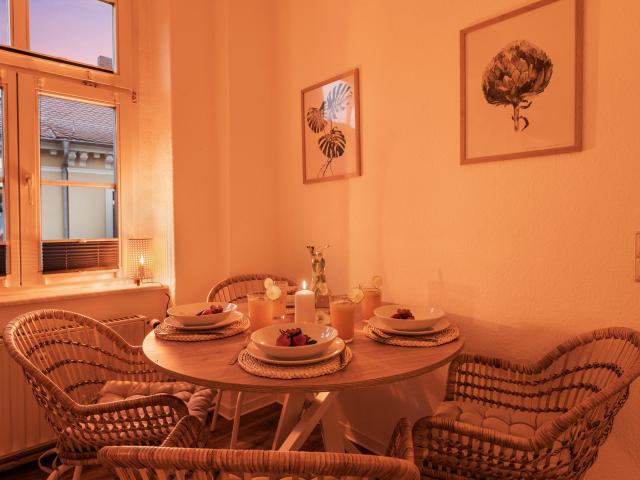 Charming Old Town Apartment with Parking in the Heart of Meissen, TV, WLAN, Cleaning possible