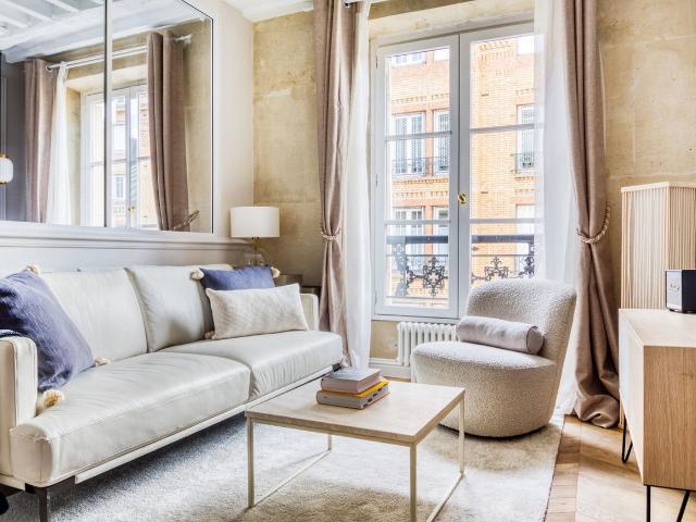 Charming One Bedroom Apartment in Central Paris, Paris Amsterdam Apartments for Rent