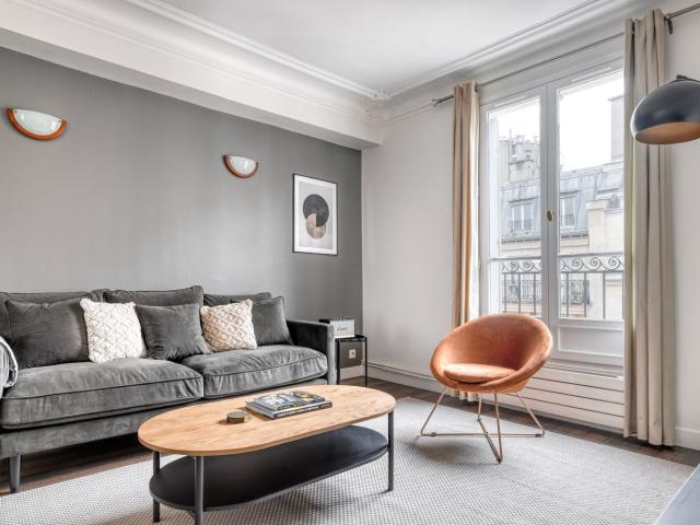 Charming One Bedroom Apartment in Batignolles