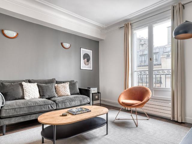 Charming One Bedroom Apartment in Batignolles, Paris Amsterdam Apartments for Rent