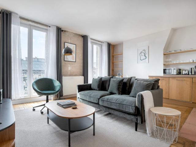 Charming One Bedroom Retreat in Paris