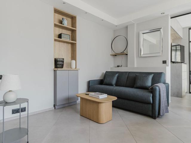 Charming Passy Apartment with Stunning City Views