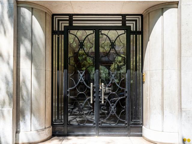 Charming & Quiet Courtyard Studio – Paris 17th