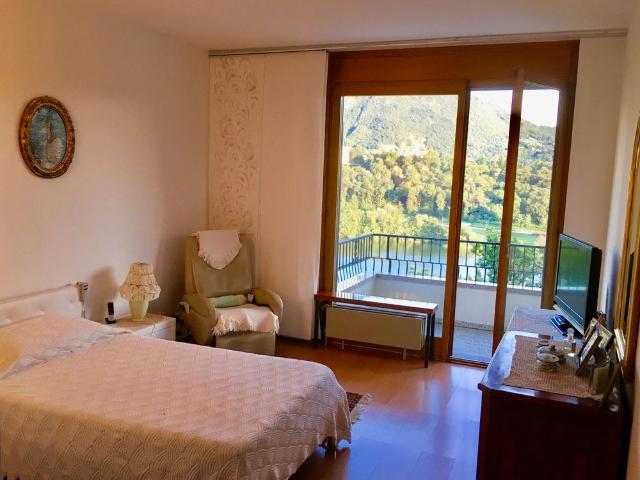 Charming renovated apartment in Villa with pool