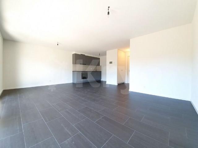 Charming recent studio ideally located in Bex