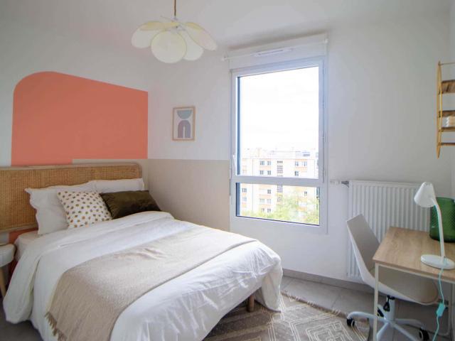Charming room of 10 m² to rent near Lyon