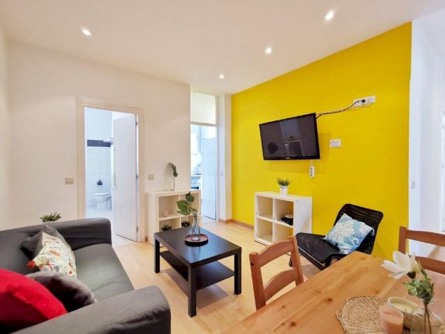 Charming room in Redondilla Street