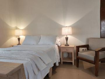 Charming Second Floor Apartment Damian in Colonia Guadalupe with Air Conditioning
