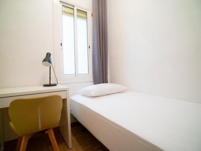 Charming single bedroom adjacent to Camp Now