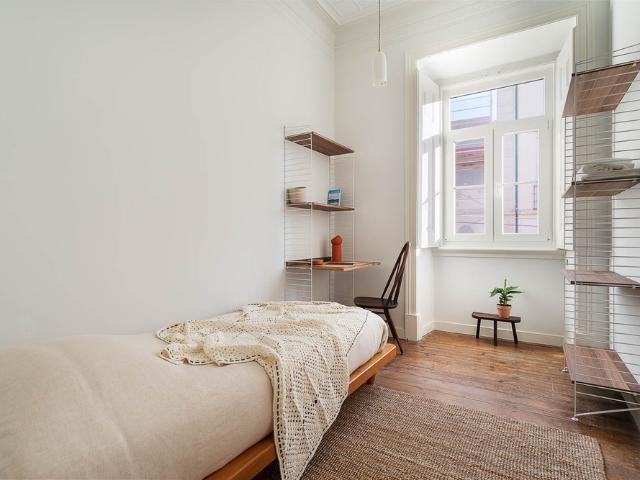 Charming single bedroom in Graça