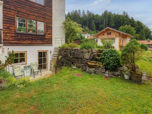 Charming souterrain apartment for rent in Bad Wiessee